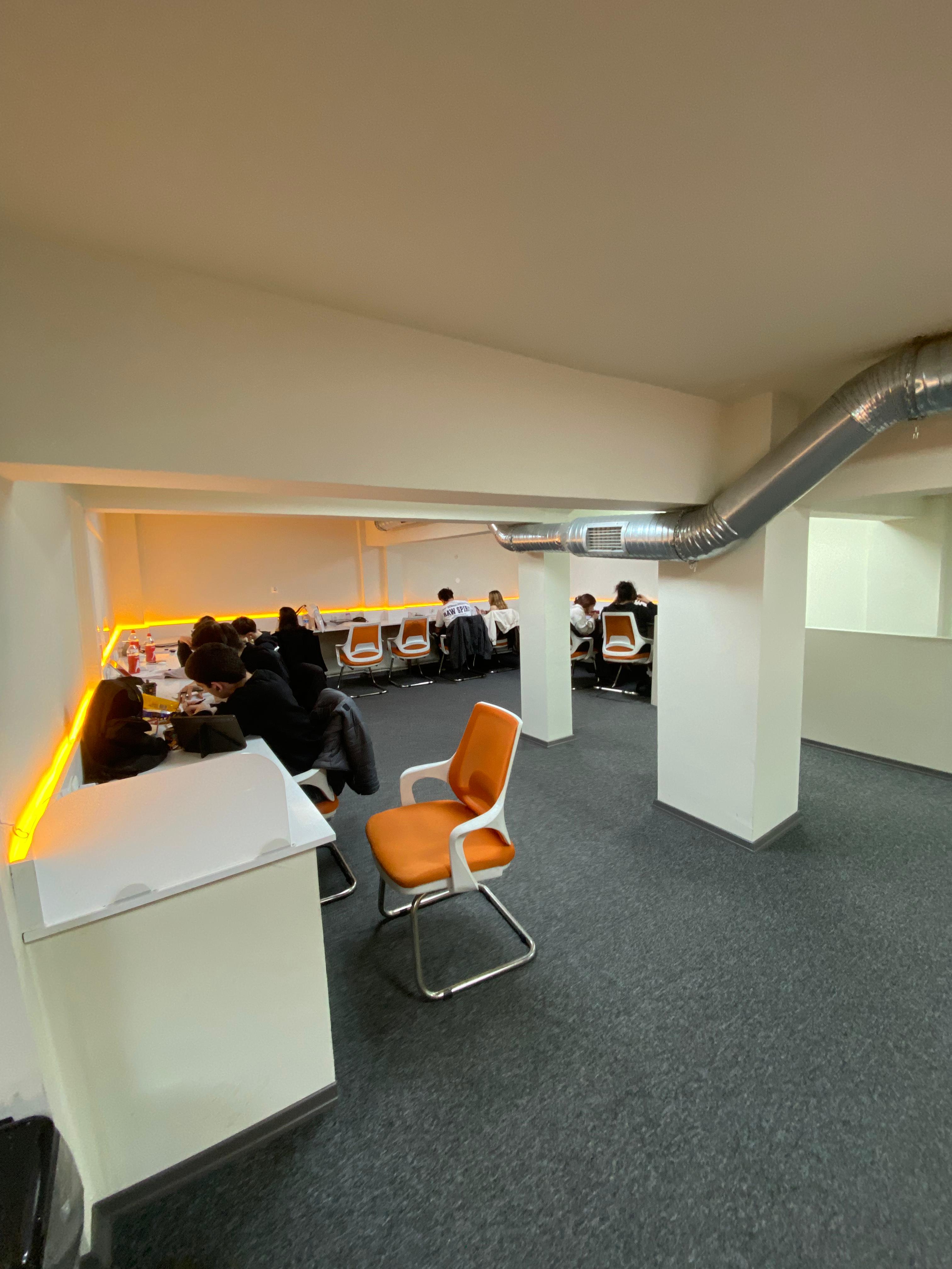 Üst Kat Sağ Bölüm